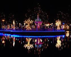 Here Are The Top 11 Christmas Towns In Massachusetts They Re Magical Christmas Town Tennessee Christmas Christmas Light Displays