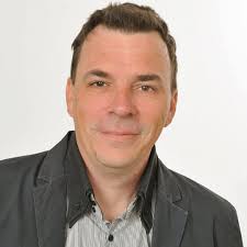 Danes pa je dan našega Ivana Backoviča. Med pevci je bolj znan kot Backo  ali Zubi! Ivan je že dolga leta nepogrešljiv član MoPZ Vres. Je tudi bivši  predsednik, čeprav se včasih