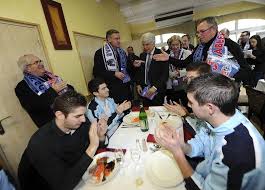 La commission permanente du conseil départemental de la sarthe, réunie à l'abbaye royale de l'epau ce vendredi 5 juin a examiné 29 dossiers. J M Geveaux President Du Conseil General De La Sarthe Ce Soir On Se Lache Le Mans Maville Com