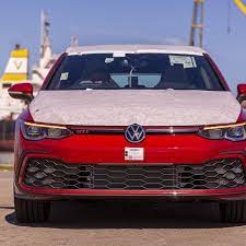 .year, the independent golf gti, gti tcr, golf gtd, golf gte and golf r models will follow. much like the golf r, the new gti is also expected to be more powerful than the outgoing model. W4caqfnyebpism