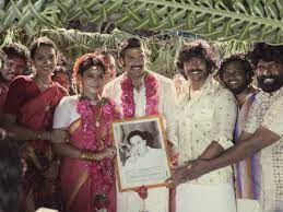Meet sarpatta tamil movie actor, actress, director, producer and singers. Sanchana Natarajan Reveals Her Look In Sarpatta Parambarai Tamil Movie News Times Of India