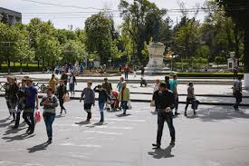 În cele mai sigure oraşe din lume locuitorii îşi pot lăsa portmoneul sau laptopul fără supraveghere în public sau se pot plimba fără frică noaptea târziu în țara noastră, potrivit datelor institutului naţional de statistică, peste 12,57 mil. Topul Celor Mai Sigure Å£Äƒri Din Lume Ce Loc OcupÄƒ Republica Moldova Monden Altfel Unimedia