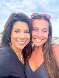 🎂🎉 Happy Birthday to my girl Ashlyn!! So blessed that after college she  chose to come back and help us at the store!! She has been a life saver  helping me with