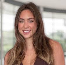 Anissa Cunningham's Instagram, Twitter & Facebook