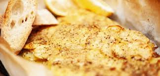 L'orata in crosta è un secondo piatto classico e di sicuro effetto, semplicissimo da preparare. Filetto Di Orata In Crosta Di Patate Padelle Volanti
