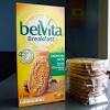 Bake sugarfree or reduced sugar cookies to make sure you have a place at the cookie table. 1