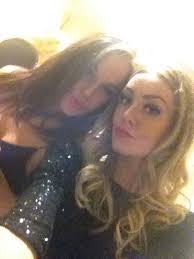 Catherine Farrington (@_CatherineF_)