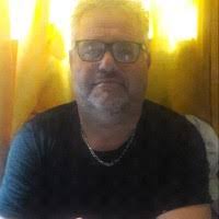 Darin Fox's Instagram, Twitter & Facebook