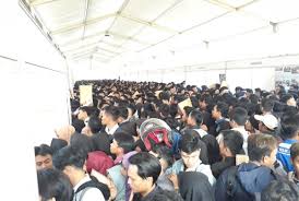 Dilanjutkan dengan pelatihan di tempat kerja dan rotasi kerja di berbagai bagian yang ada di bank. Disnaker Siapkan 4 500 Lowongan Kerja Metropolitan Id