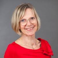 Heidi Laughlin's Instagram, Twitter & Facebook