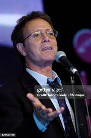 193 Photo Of Cliff Richard Fans Stock Photos, High-Res Pictures, and Images 