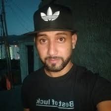 May flores (@michael_fino)