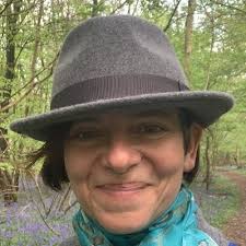 Sally Lambert (@sallambo17)