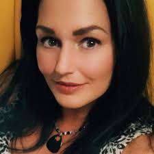 Pam Hebert's Instagram, Twitter & Facebook