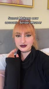 Amber Motter's Instagram, Twitter & Facebook
