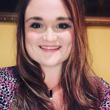 I don't understand the cult of Taylor Swift . Her songs are good but not  extraordinary, her voice is nice but not special