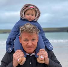He's gordon ramsay's only son and has appeared on telly with him loads of times. Gordon Ramsay Out On A Walk At The Beach With His Son Oscar Aww