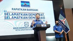 Tantangan partai demokrat ke depan tidaklah ringan. Mulai Hari Ini Partai Demokrat Terbelah Dua Kemelut Bakal Panjang