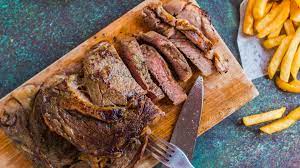 Lightly coat steak with oil and season both sides with a large pinch of salt and black pepper. Kittencal S Pan Seared Steak Stove Top To Oven Method Recipe Food Com