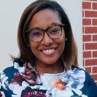 Dana Gant's Instagram, Twitter & Facebook