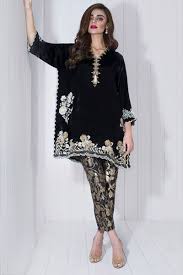Black And Gold Party Dress Pakistani Black Color Party Wear Dress Velvet Dress Designs Party Wear Dresses Velvet Dresses Outfit