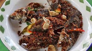 Mungkin tidak terdengar asing lagi bagi penduduk di daerah kalimantan selatan khususnya daerah barabai. Apam Barenda Khas Barabai Yuk Berburu Kuliner Khas Banjarmasin Yang Lezat Panduan Kue Apam Barabai Terbuat Dari Adonan Tepung Beras Santan Gula Merah Atau Putih Yang Kemudian Diberi