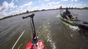 Este kayak es uno de los más estables del mercado y podrás. Jackson Kayak Big Rig Electric Motor Test Youtube