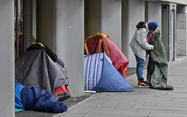Asylum seekers bumped to top of council housing list