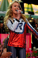 Zara maria larsson (/ˈzɑːrə ˈlɑːrsən/, swedish: Zara Larsson Wikipedia