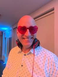 DJ Danny Walsh Reviews