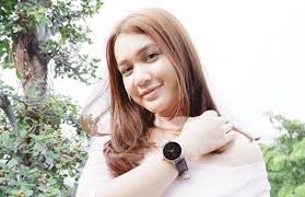 Biodata pemain film cahaya cinta pesantren. Daftar Pemain Cahaya Terindah Rcti Dan Biodata Profil Terlengkap