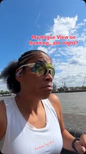 🫠 well this is awkward #runner #summer #marathontraining #london  #marathoner #berlinmarathon #running #runrunrun