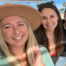 Aaron Levitsky and April Fenster's Wedding Website