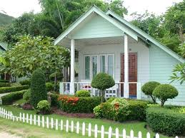 Front House Garden Design Ideas The same rule applies to the gastronomy, where cassoulet, foie gras, truffles, armagnac or monbazillac seem to be part of daily life.