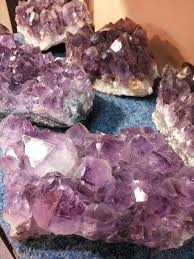 Crystal Clusters Rock And Gemstone Shop Rotorua Www Rotorualapidary Co Nz Rocks And Gems Crystals Gems And Minerals