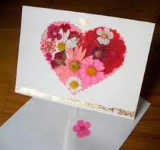 You have to be very gentle when handling the pressed flowers because they can easily rip or break. Buy A Microwave Flower Press Online Hubpages