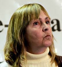 Cyndi Steele's Instagram, Twitter & Facebook