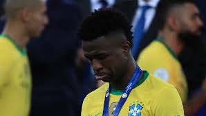 €18.00m * mar 25, 1995 in rio de janeiro, brazil Vinicius Appears In The Negotiations For Varane Junipersports