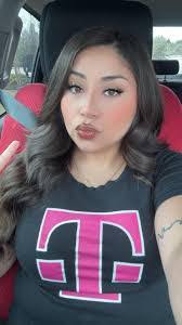 Laurie Pena's Instagram, Twitter & Facebook