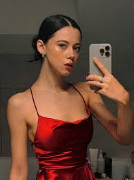 Albina Bass (@taanni_bc) • Threads, Say more