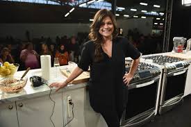 Be on a food network canada show! Food Network Star Valerie Bertinelli Says Her Irresistible Barbecue Chicken Is All About The Sauce
