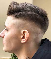 Ecco per te i 3 passaggi da seguire per realizzare una sfumatura perfetta. Taglio Capelli Uomo 2020 15 Tagli Classici Moderni E Giovanili Donne Sul Web