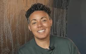 Benjamin S. Schmitz and Michael B. Schmitz-Hahn acquire 1309 W. Lunt Ave.  4W, Chicago