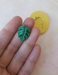 Monstera Leaf Mold Mould Fondant Chocolate Gumpasteroyal Etsy Skull Mold Cream Cheese Mints Rose Cupcakes