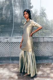Maybe you would like to learn more about one of these? 22 Sunjay Garg Ideas In 2021 Indian Designer Wear Indian Fashion Indian Outfits