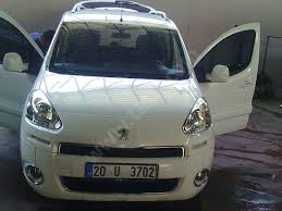Peugeot Partner Tepee 1 6 Hdi Active 2013 Model Active Sifir Ayarinda Sahibinden Nanobilgi Araba Peugeot Araba Model