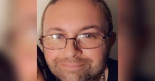 Eddie White's Instagram, Twitter & Facebook