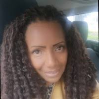 Adriana Vallecilla's Instagram, Twitter & Facebook