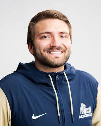 Jeremy Becker's Instagram, Twitter & Facebook