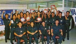 He was previously the minister for education from may 2011. Heng Swee Keat This Year We Are Commemorating 200 Years ÙÛØ³Ø¨ÙˆÚ©